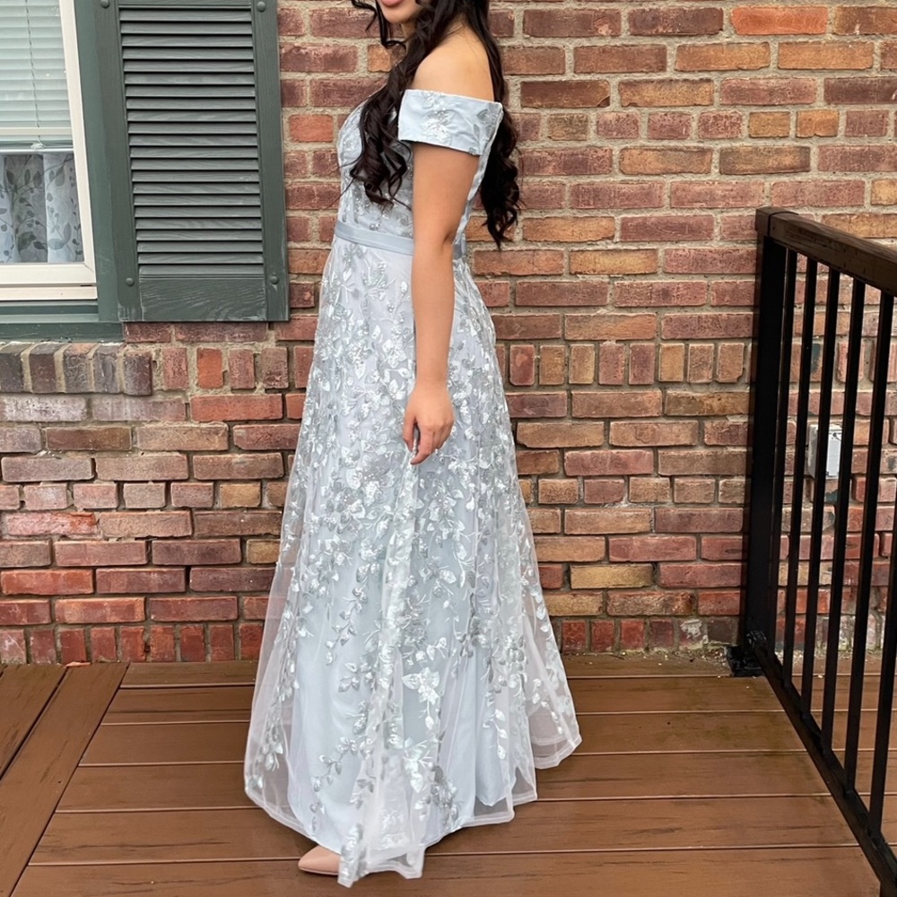 David’s Bridal Oleg Cassini Dress ALTERED - Picture 4 of 4